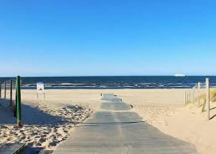 Wyspa Uznam Promenada Naulitius